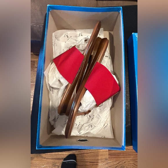 Ladies Red Strap Sandals with Box, 71/2 - Picture 6 of 7